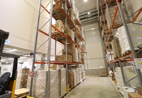 Pest megye Dunakeszi 8.631nm-es telken 4.489nm szintterületű újépítésű csarnok eladó