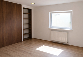 Pest megye Sződ befektetési ingatlan 1.4HA-os telken 1505nm-es üzemépület eladó