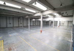 Pest megye Biatorbágy önálló telephely, 7250nm szintterületű iroda-raktár funkciójú épület kiadó