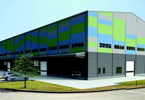 Pest vármegye Nagytarcsa új fejlesztésű 860nm-es szendvicspanel magasraktár kiadó