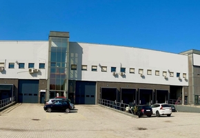 Pest megye Biatorbágy 1500nm-es dokkoló kapus raktár blokk kiadó