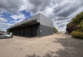 Budapest VIII. kerület Józsefváros újszerű telephely egyben vagy megosztva kiadó