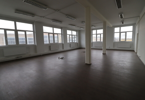 Budapest IV. district, Újpest 808sqm large mixed purposed building for rent