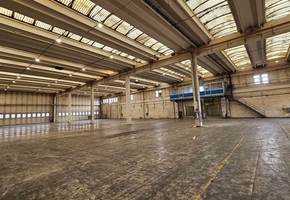 Pest megye Gyál M5/M0 csomóponthoz közel 3024nm fűtetlen magasraktár kiadó