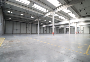 Pest megye Biatorbágy, önálló telephely 2Ha-os telken 7250nm-es raktár-irodaépület eladó