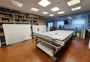 Budapest XIII. kerület Angyalföld 2089nm-es telken 2084nm szintterületű épületegyüttes eladó