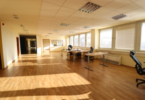 Pest megye Biatorbágy, önálló telephely 2Ha-os telken 7250nm-es raktár-irodaépület eladó