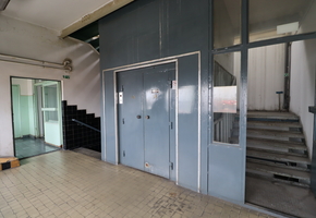 Budapest XVIII. kerület önálló telephely, 2921nm-es telken 3885nm-es többszintes ipari ingatlan eladó